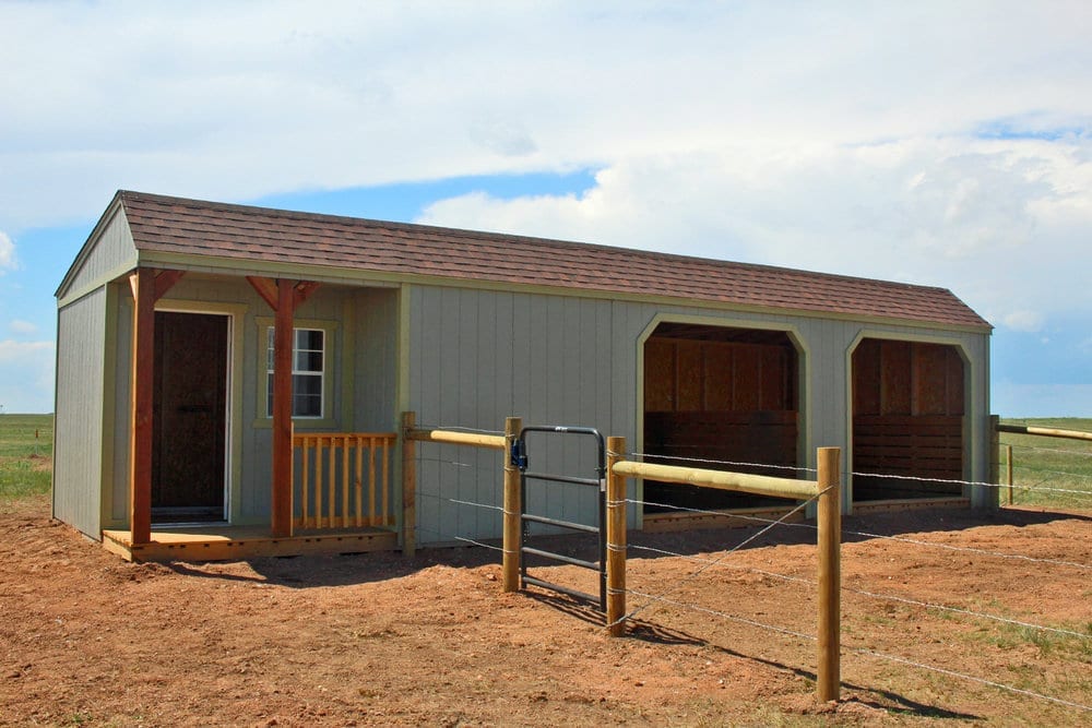 Horse Barn and Loafing Shed for small Farm animals and livestock